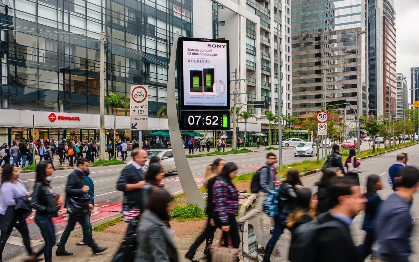 OOH Audience Measurement 101: Sony digital campaign in the urban centre of Brazil's Sao Paolo