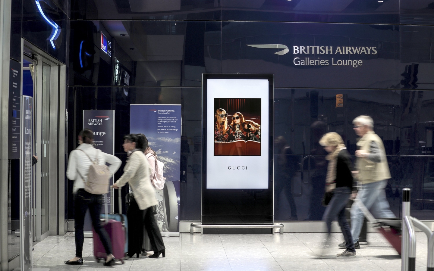 Airport Advertising 10 Reasons Why Works, Gucci, London Heathrow Business Lounge, 2018